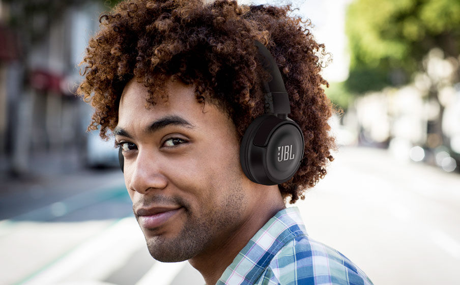 JBL T450BT 11 Stunden Batterielaufzeit - Image