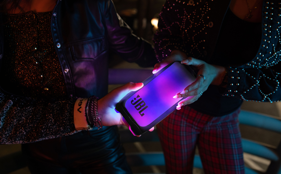 JBL Pulse 5 | Tragbarer Bluetooth-Lautsprecher mit Lichtshow 