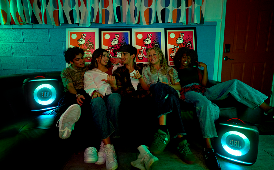 JBL PartyBox Encore 2 Bis zu 15 Stunden Wiedergabezeit - Image