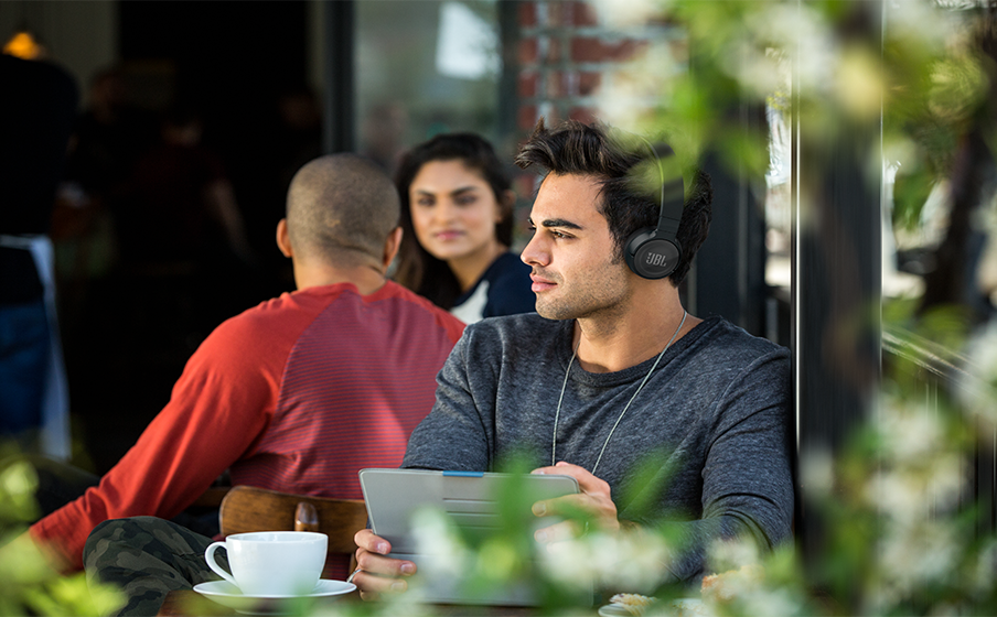 JBL Tune 600BTNC Aktives Noise-Cancelling - Image