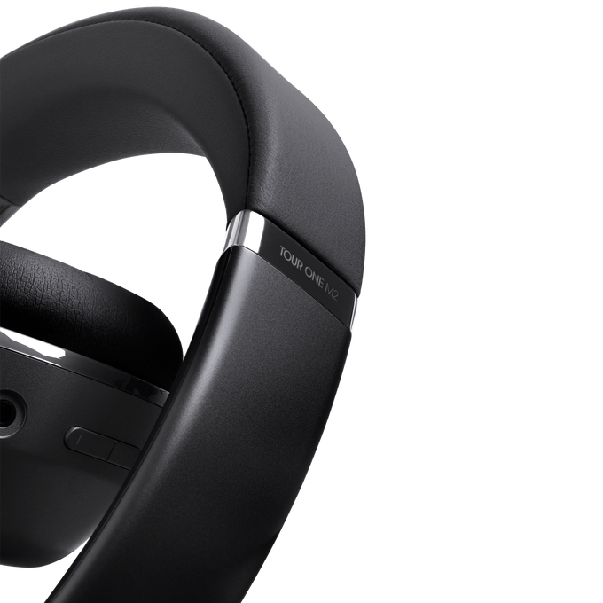 JBL TOUR ONE M2 ハイブリッドノイズキャンセリング JBL Tour One M2 | ワイヤレスノイズキャンセリングオーバーイヤー