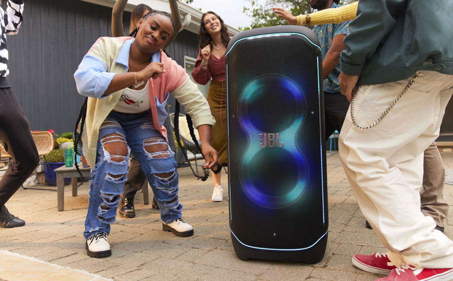 JBL PartyBox Ultimate | Fulminanter Party-Lautsprecher mit starkem ...